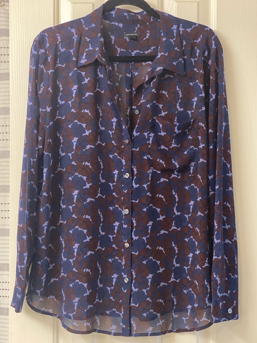 Ann Taylor Sheer Floral Print Long Sleeve Button-Up Blouse Size XL
